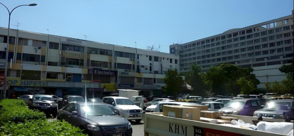 Cathay Hotel Kota Kinabalu Exterior foto