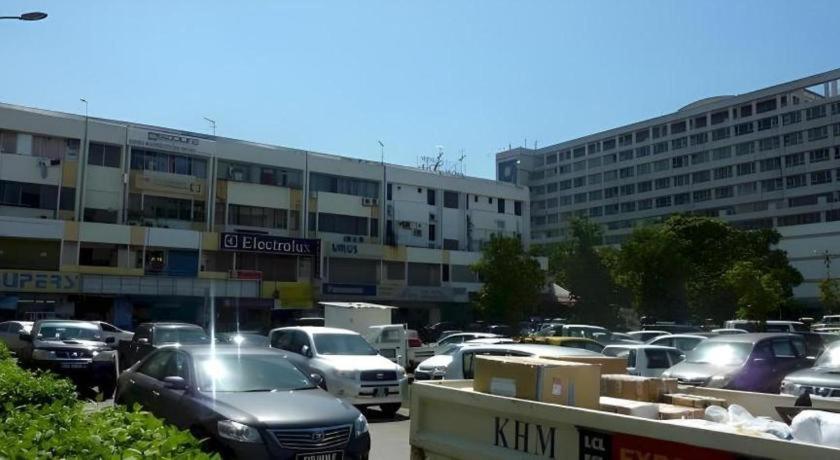 Cathay Hotel Kota Kinabalu Exterior foto